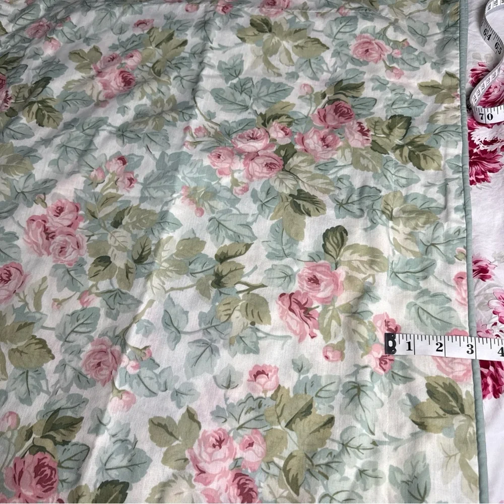VTG Laura Ashley 2 Shams Set Pillow Covers Cottage Rose CottageCore Green Pink